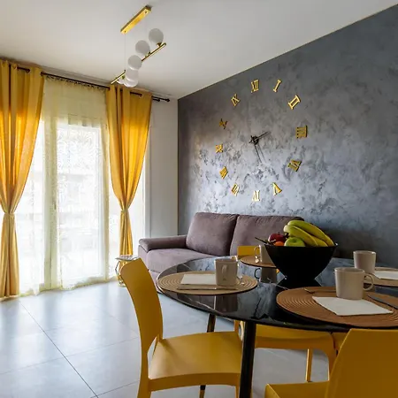 Actus Palace & By Ghor