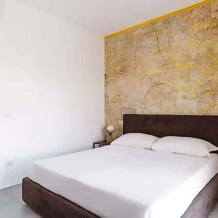 Actus Palace & By Ghor Guest house